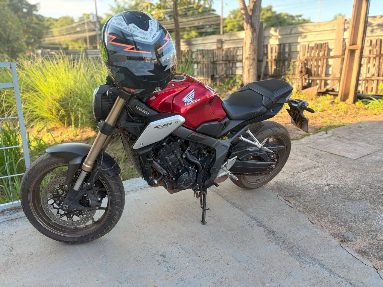 CB650r  - Foto 2