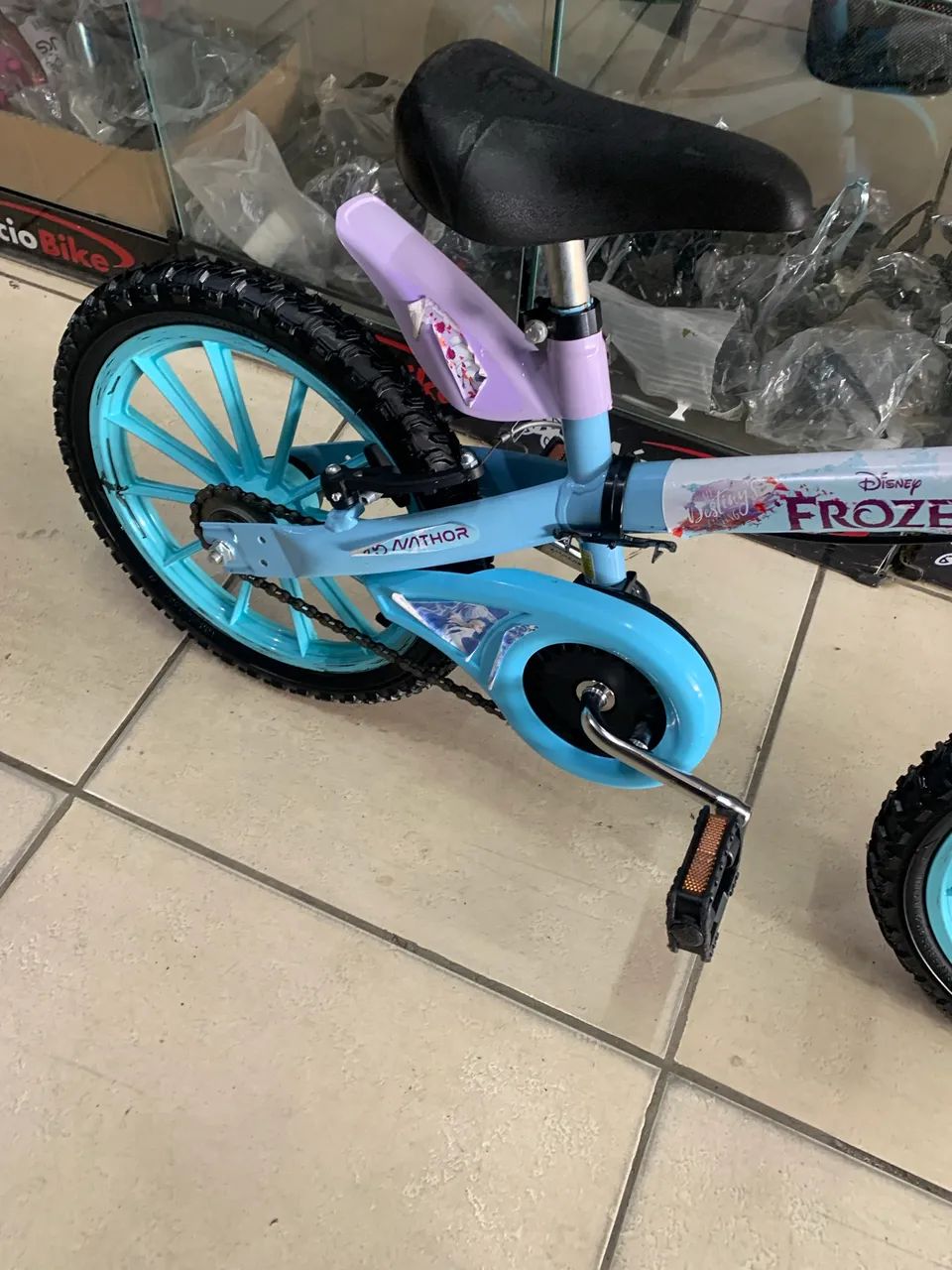 Bicicleta aro 16 Frozen  - Foto 2