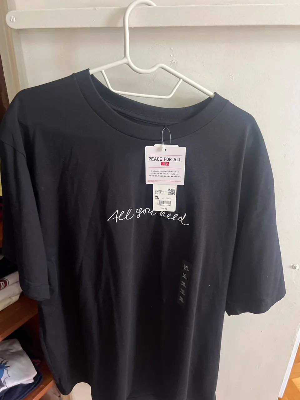 Camisa H&M tamanho XL nunca utilizada (nova)