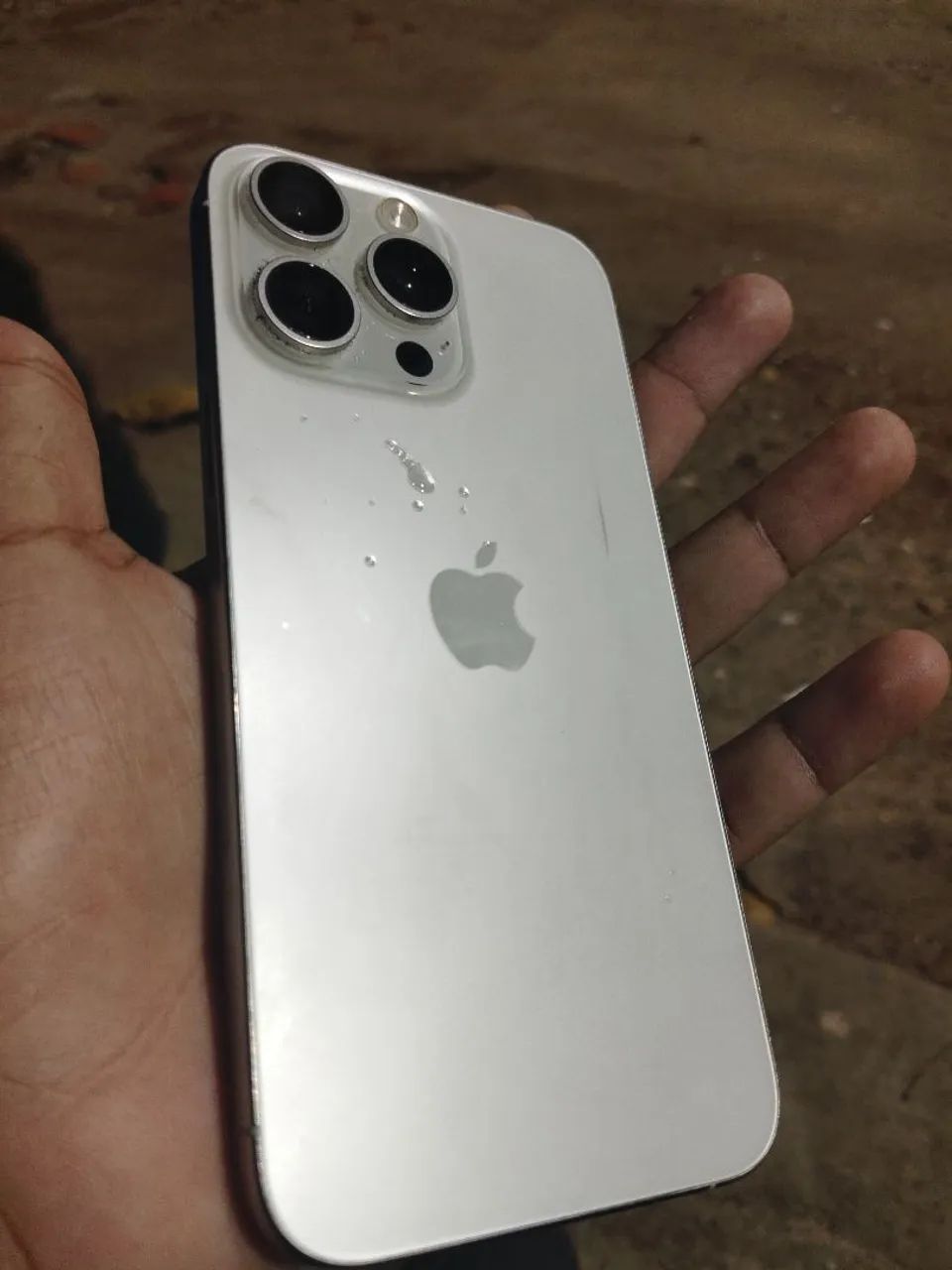 iPhone 15 pro max - Foto 2