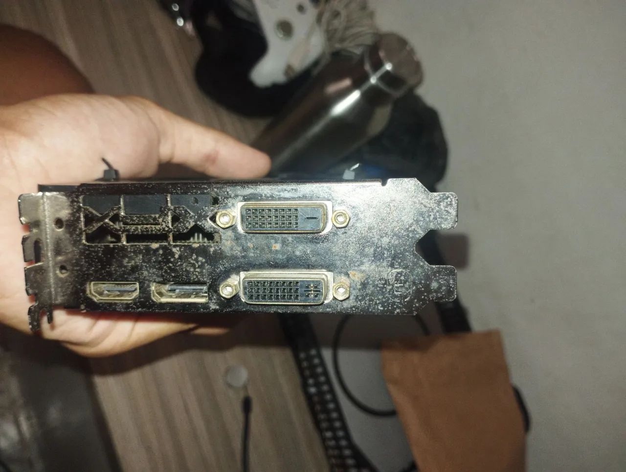 Placa de vídeo r9 200 séries  - Foto 3