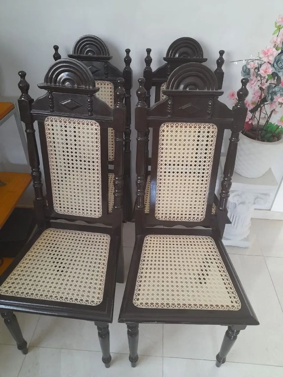 Cadeiras de madeira - Foto 3