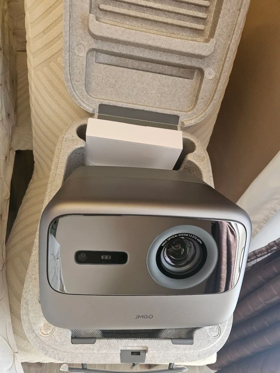 Projetor Jmgo N1 ultra 