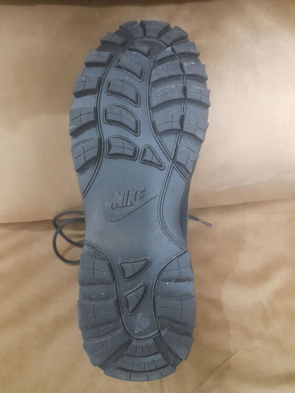 bota nike manoadome black - Foto 4
