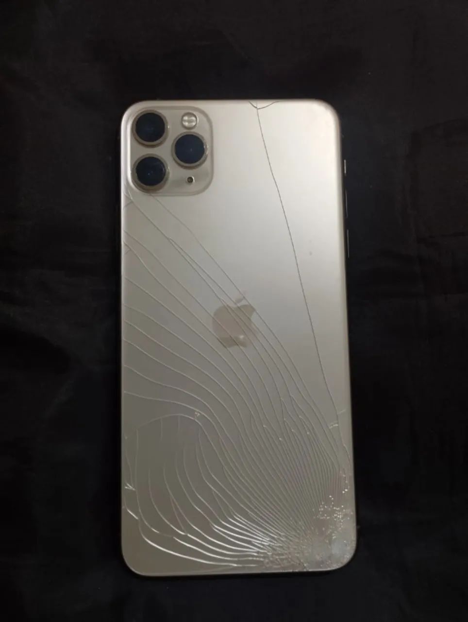 Vendo iPhone 11 Pro Max  - Foto 3