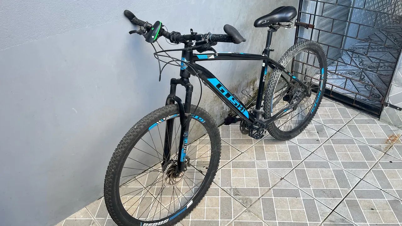 Bicicleta GTSM1 Ride aro 29 - preta com azul - Foto 2