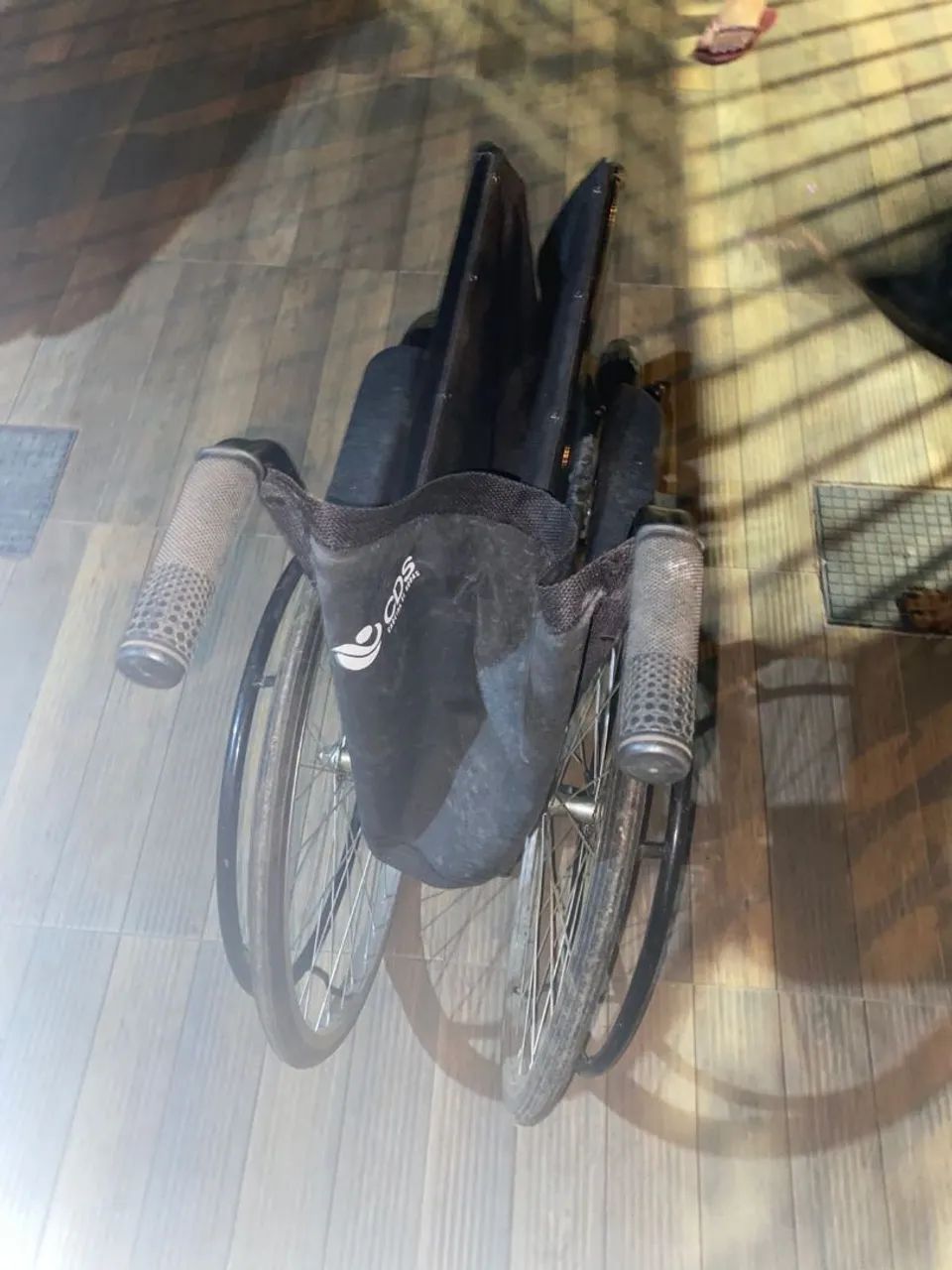 Cadeiras de rodas - Foto 6