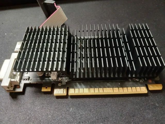Placa De Vídeo Nvidia Gt 710 1gb Ddr3