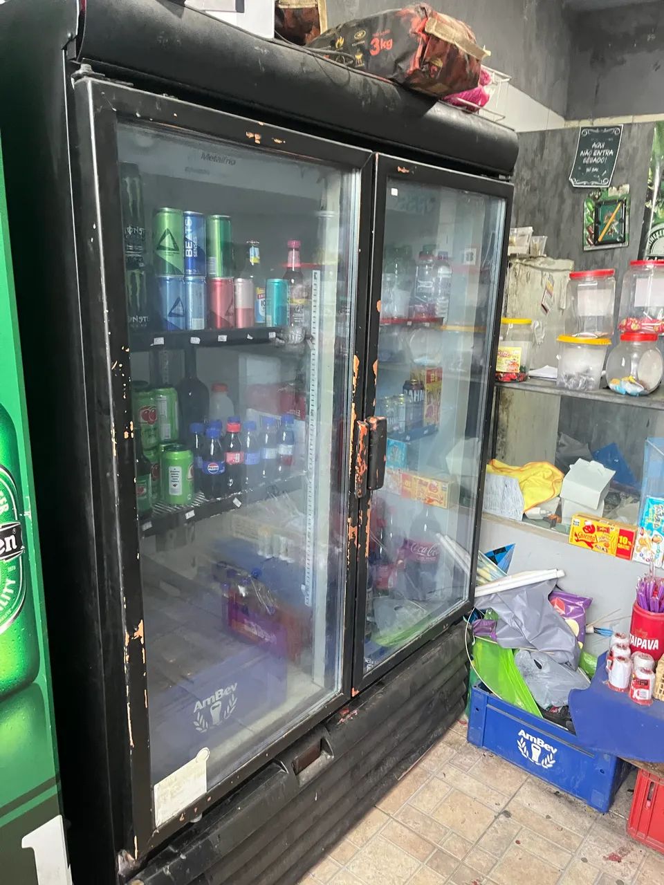 Freezer gigante 2. Portas 