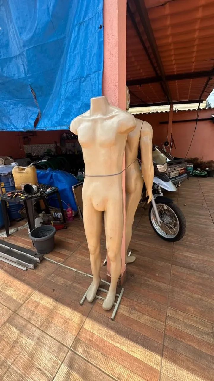 Vendo MANEQUIM semi novo - Foto 3