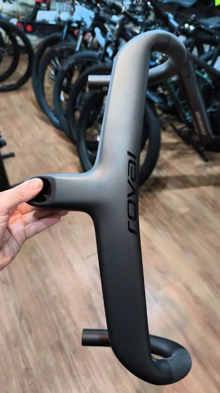 Cockpit/Guidão Integrado Specialized Carbono Speed