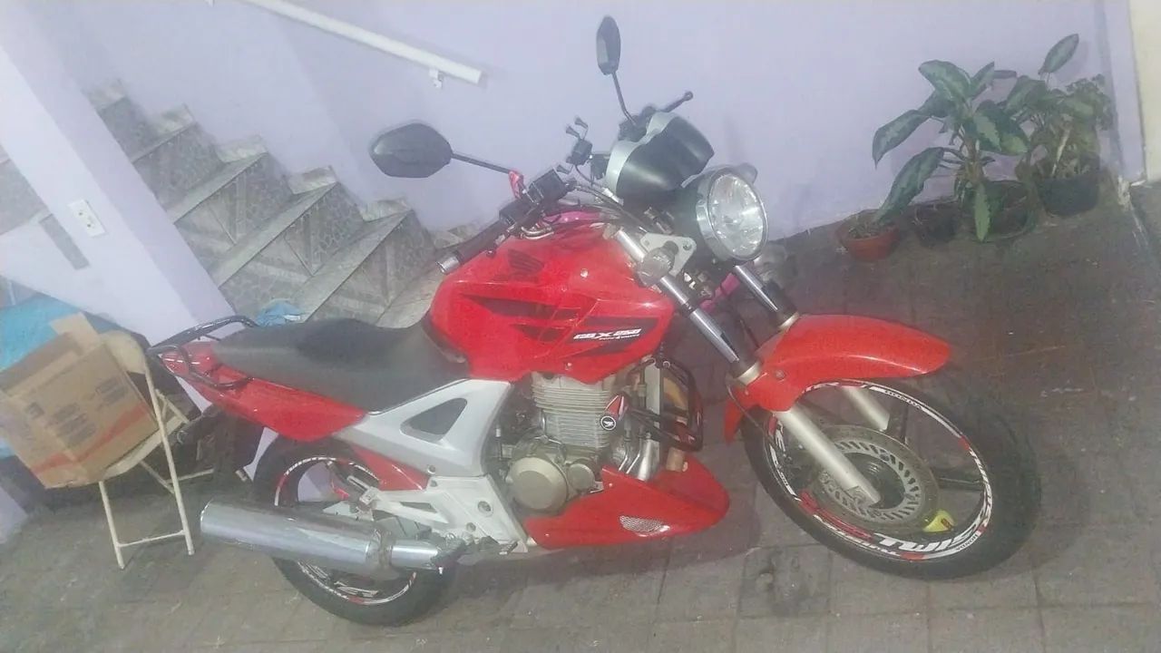 CBX 250 2008  - Foto 2
