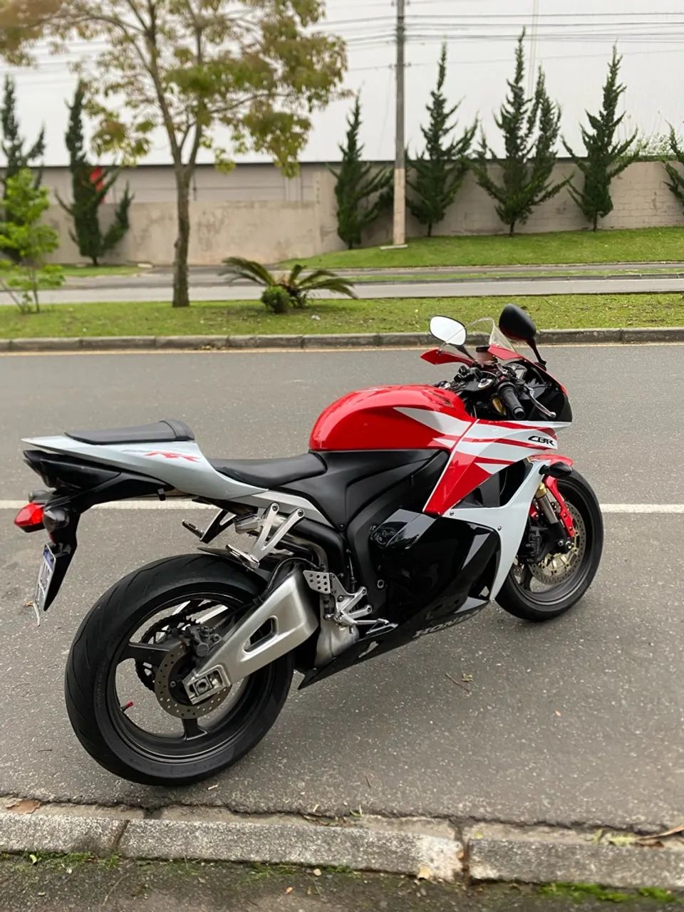 Cbr 600rr - Foto 4