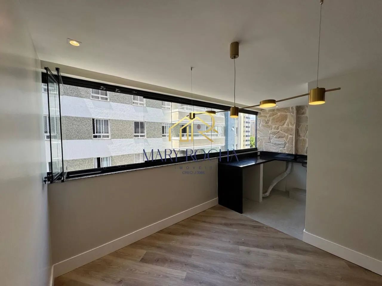 Alphaville I 2/4 com 02 suites - Foto 3