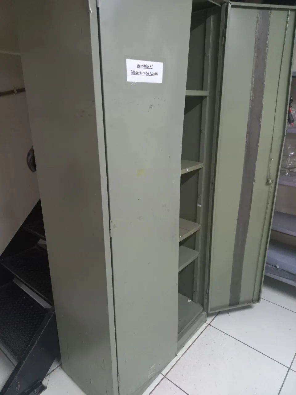 Armário de aço  - Foto 3