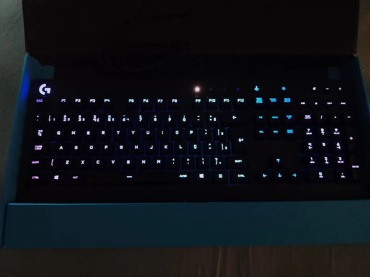 Teclado Gamer Logitech G213 Prodigy ARGB - Foto 4