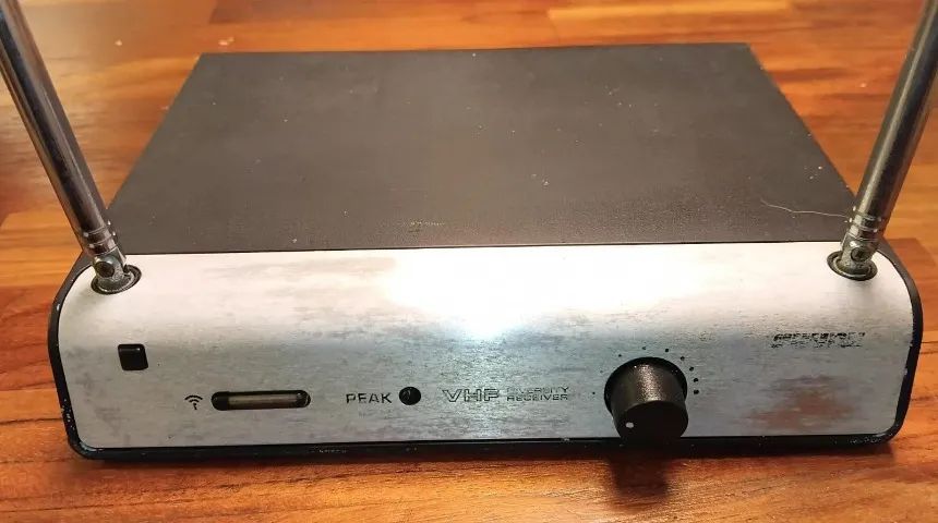 MICROFONE SHURE SEM FIO  - Foto 2