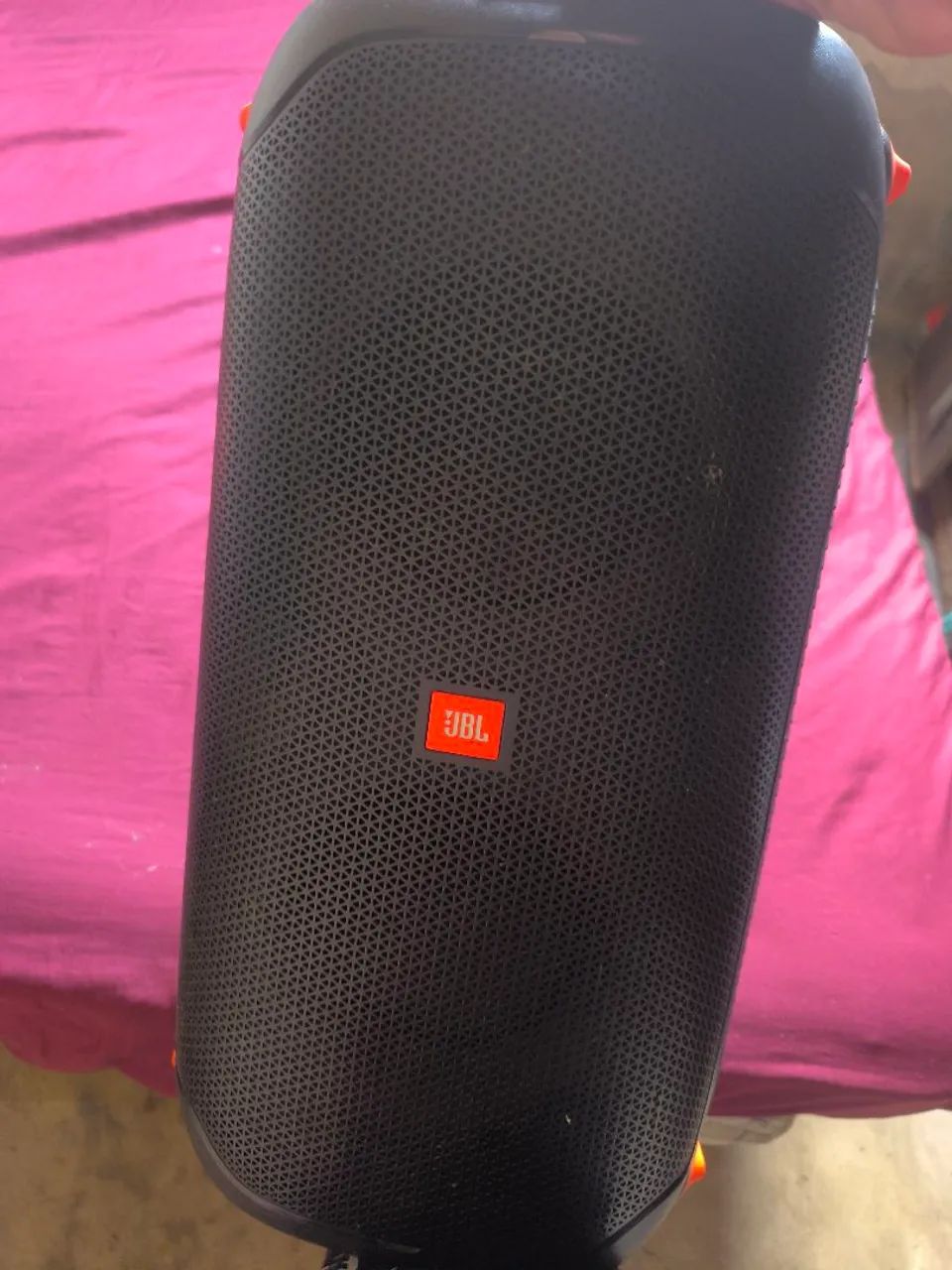 JBL party box 110