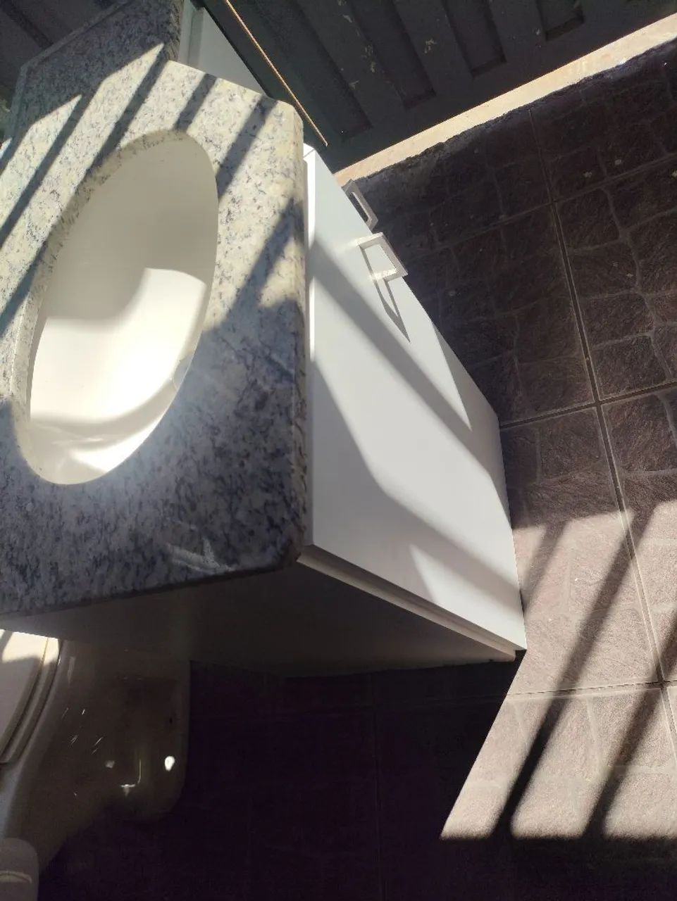 Armário em MDF com pedra de mármore  - Foto 4