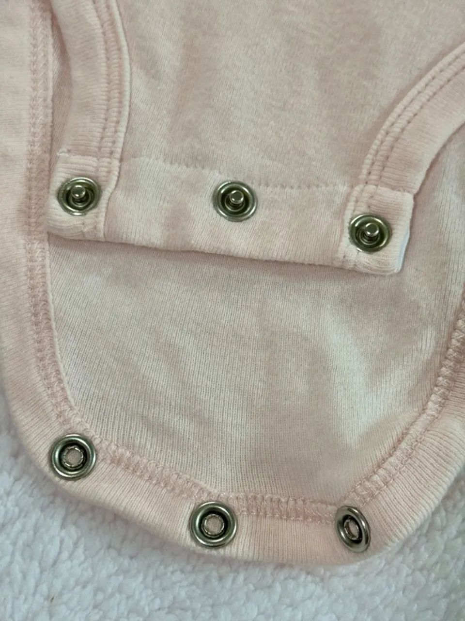 Conjunto Body e Calça Carter's 3 meses - Foto 2