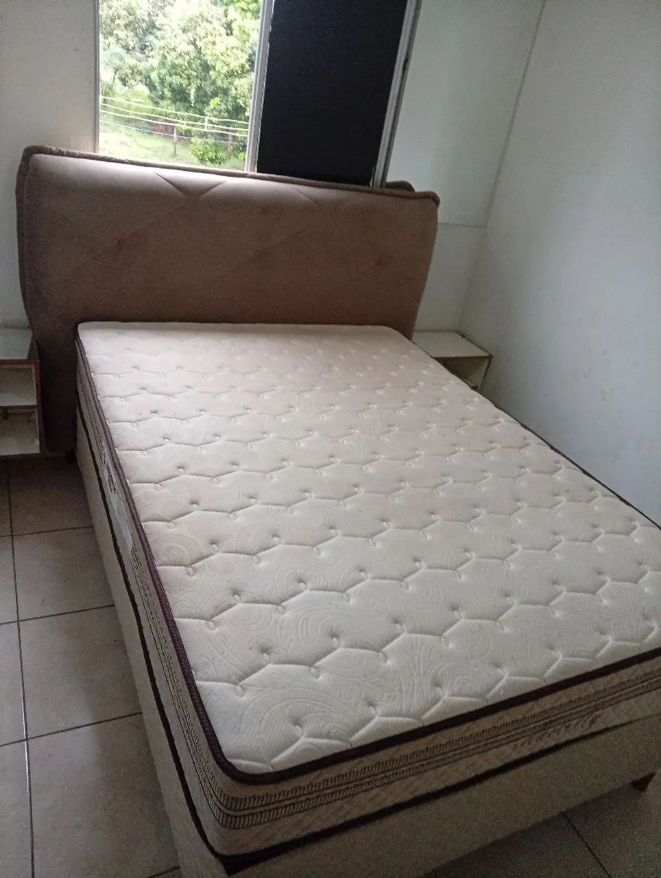 Pouco Usada - Cama Casal com Cabeceira - Foto 4