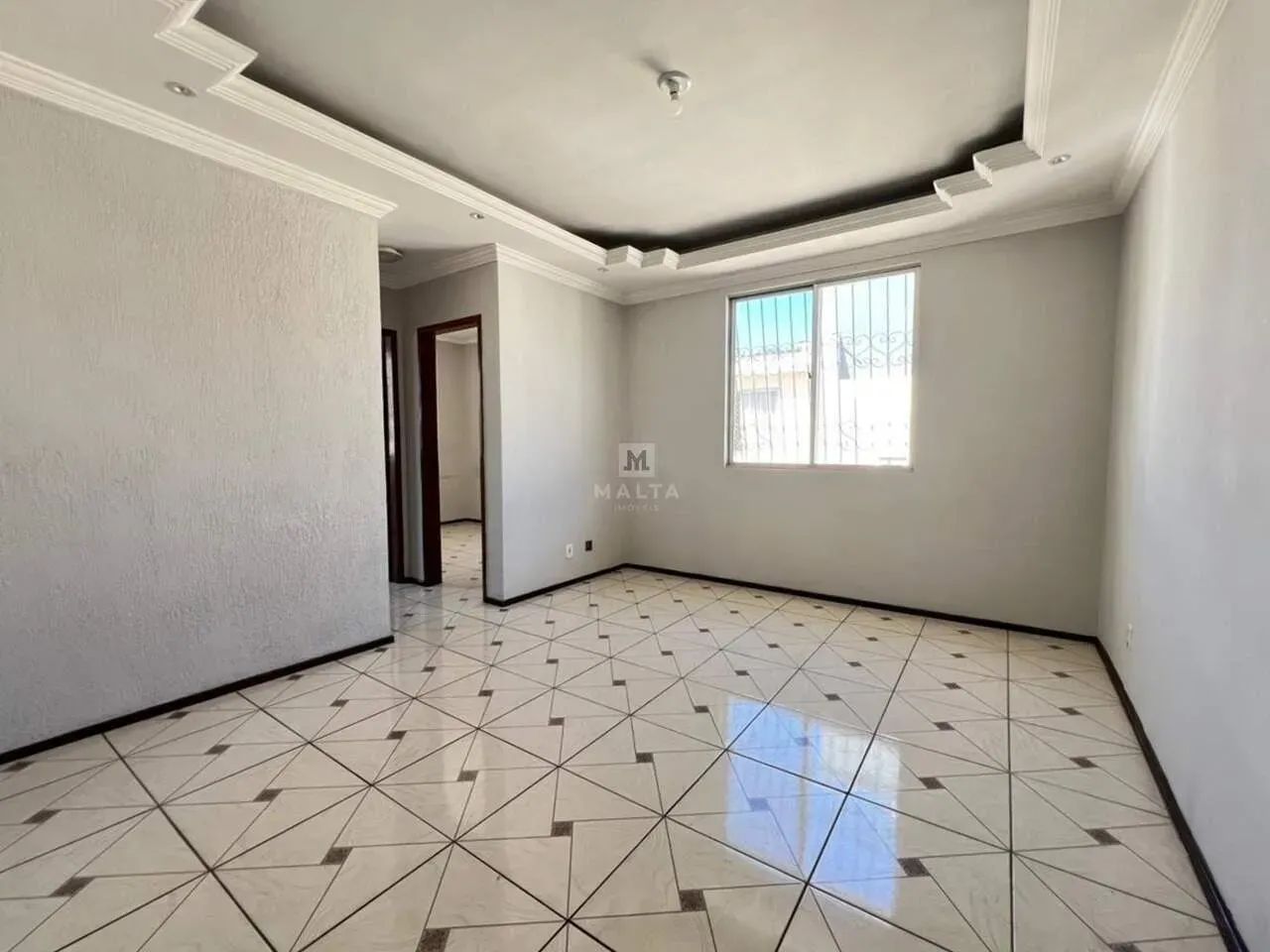 Apartamento para alugar com 2 Quartos no Tirol