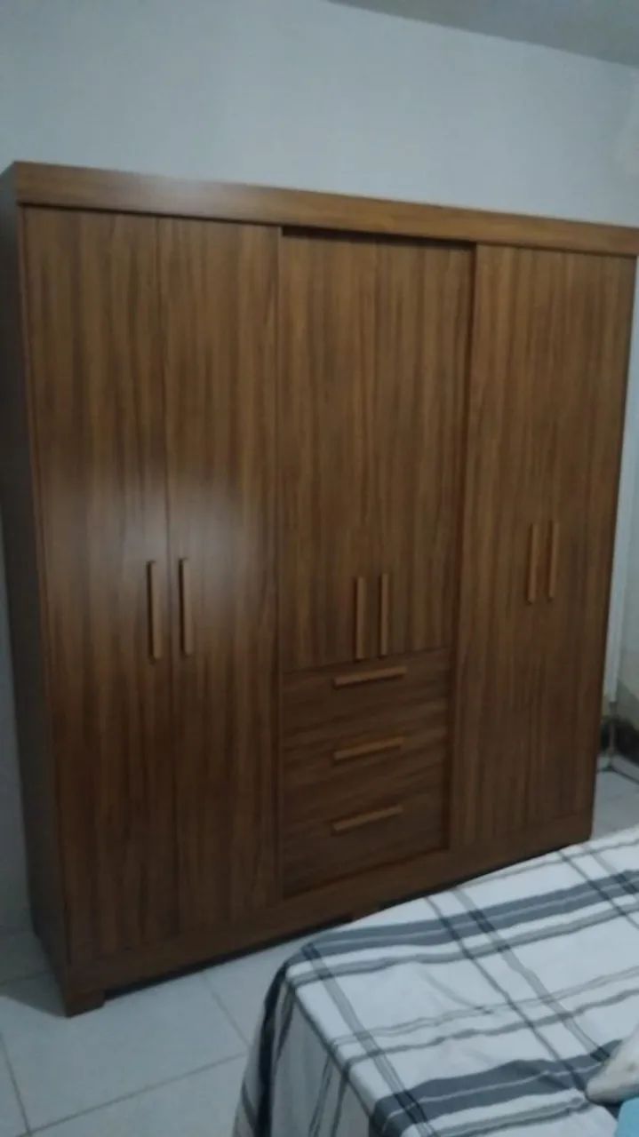 Guarda roupa casal 6 portas ? MDF 