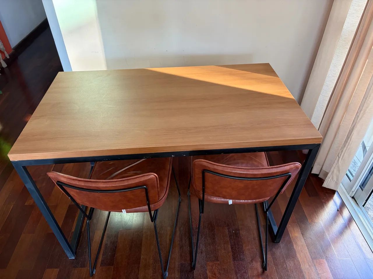 Mesa MDF - Sala de Jantar 