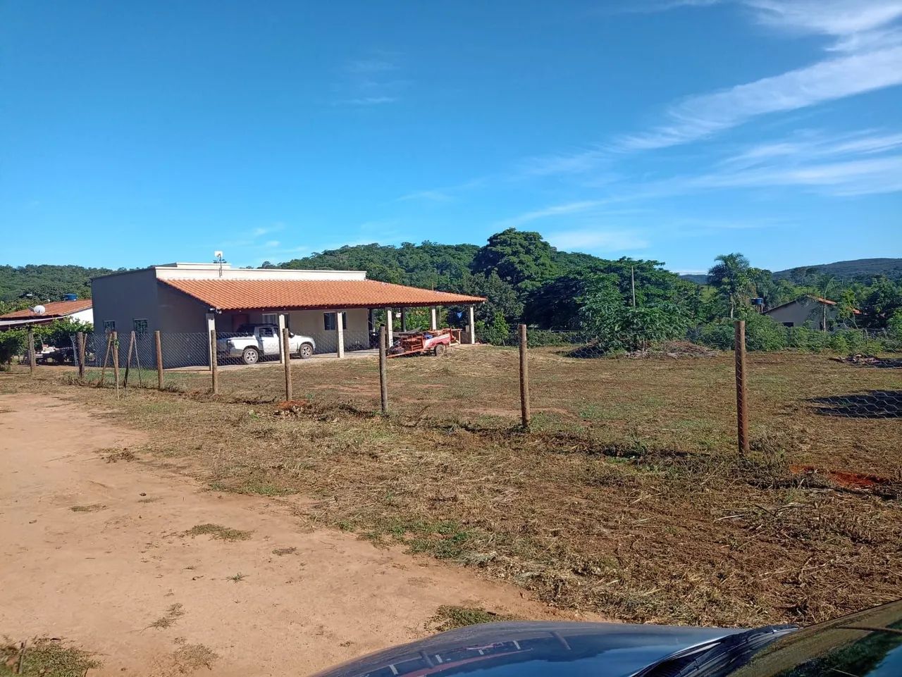 Chácara com Casa  3q sendo 1 suite, mobiliada