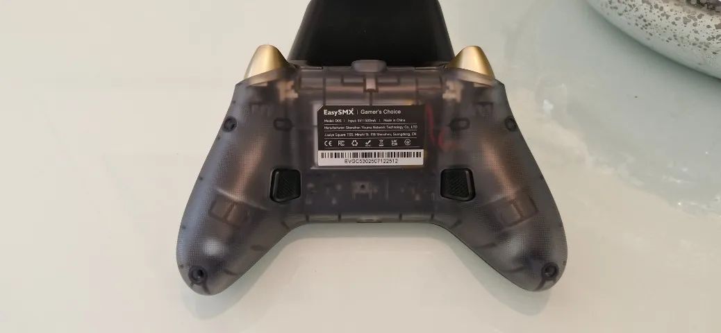Controle sem fio EasySMX D05 com dock - Foto 3