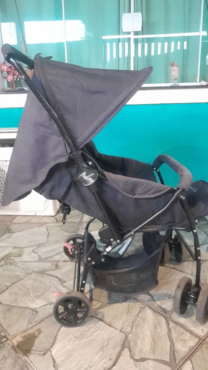 Carrinho de Bebê para passeio - Foto 2