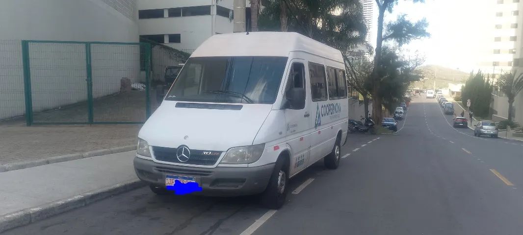 Mercedes-Benz Sprinter 313 Van Luxo 2.2 129cv 16L Dies 2006