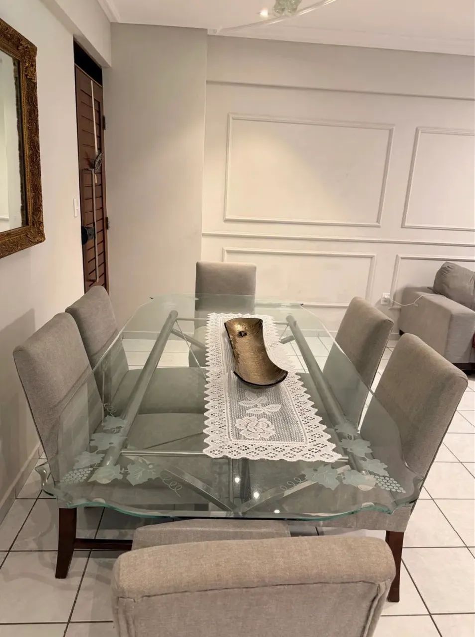 Mesa de jantar com cadeiras - Foto 2