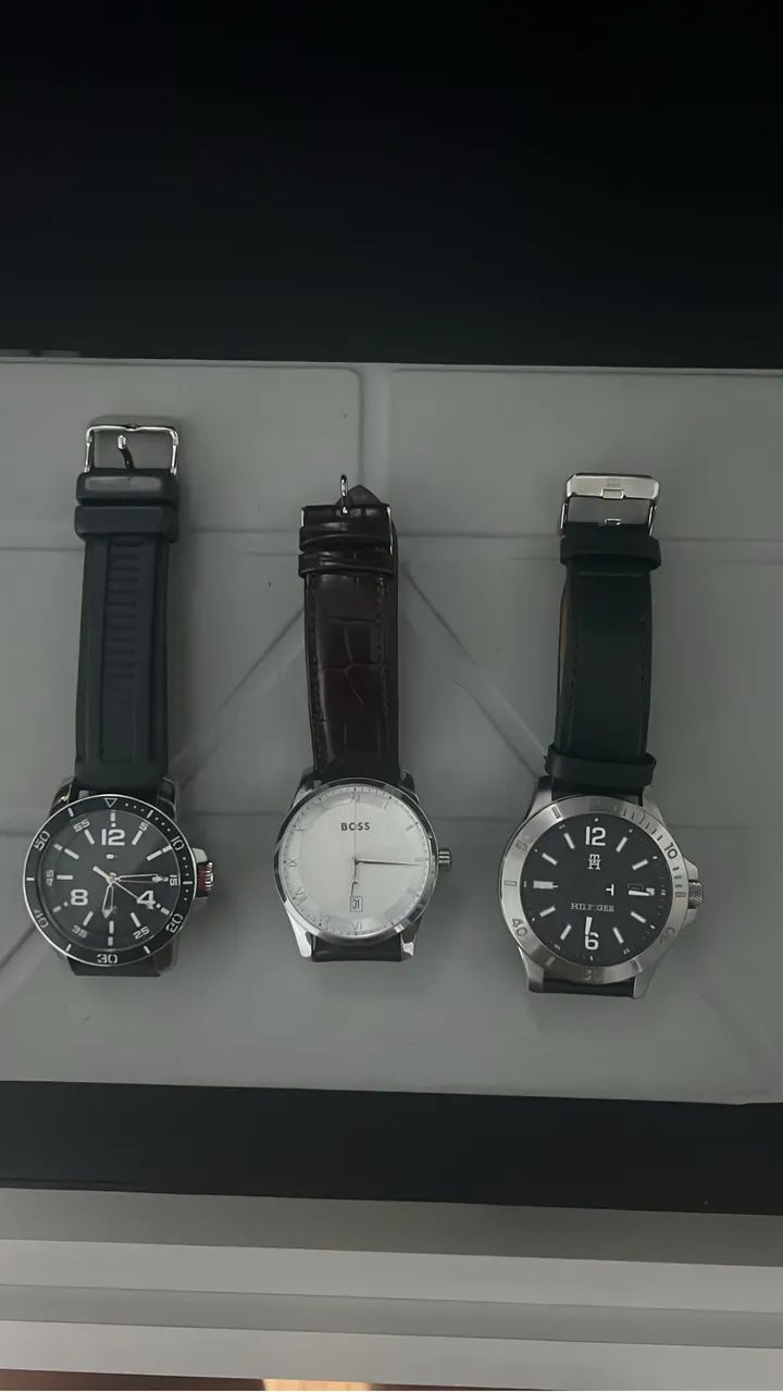 Vendo Relógio BOSS E TOMMY