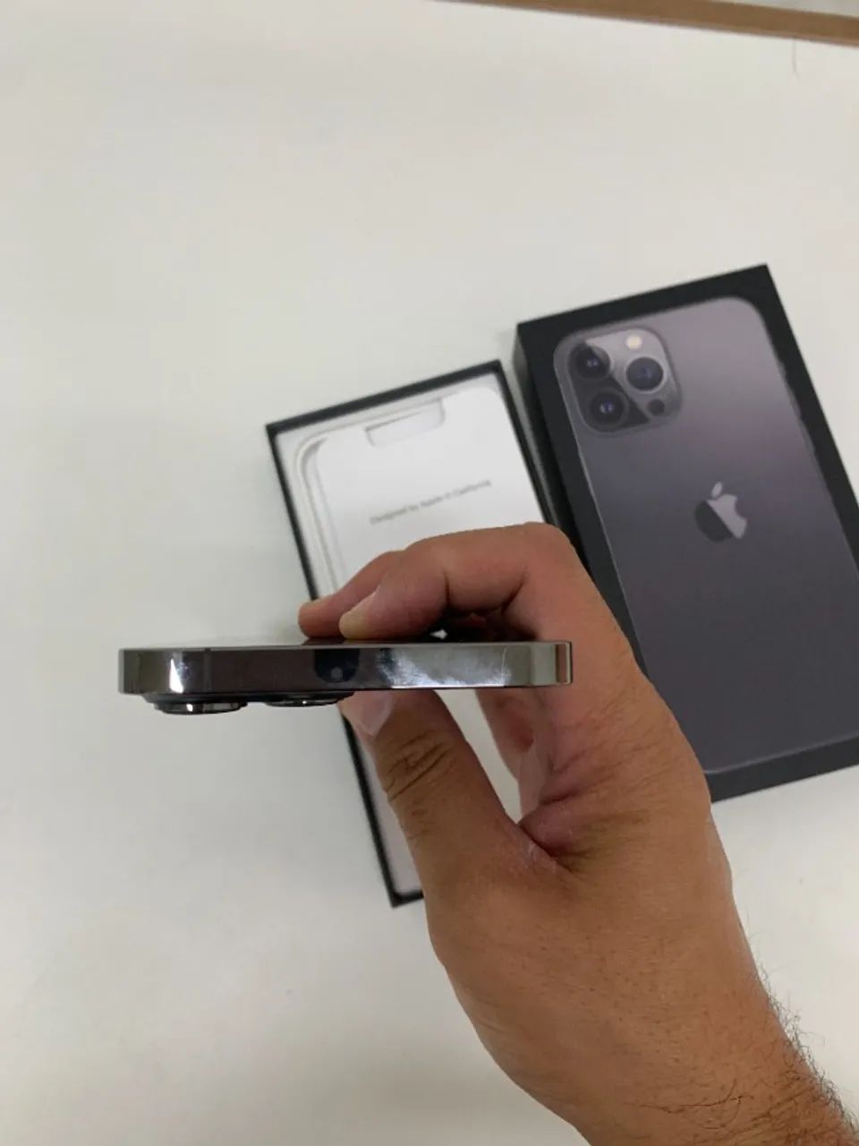 iPhone 13 Pro Max 128GB Preto (com Caixa)   // impecável //  retirada na Savassi - Foto 4