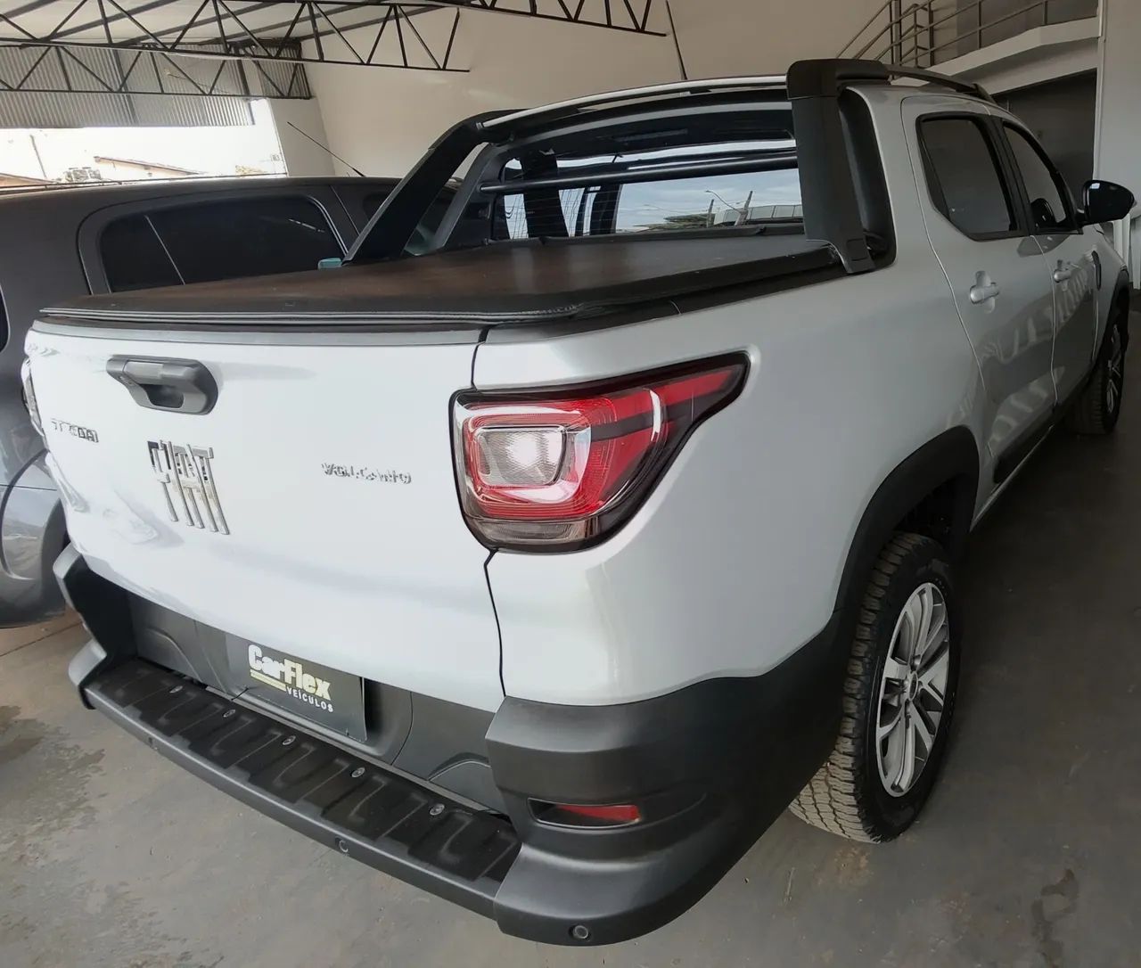 Fiat Strada Volcano 1.3 Flex 8V CD 2024 - Foto 5