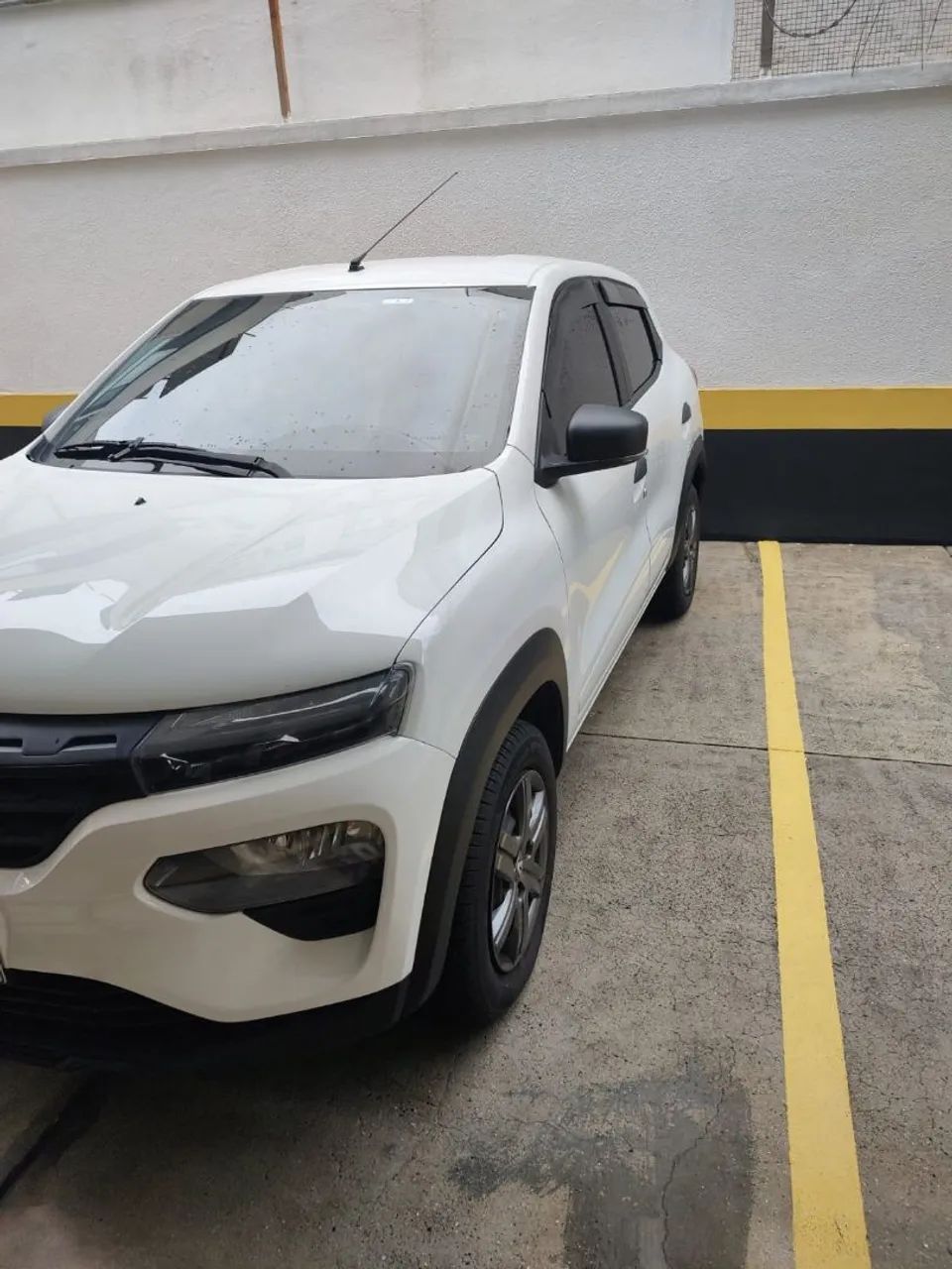 Renault Kwid KWID Zen 1.0 Flex 12V 5p Mec. 2025
