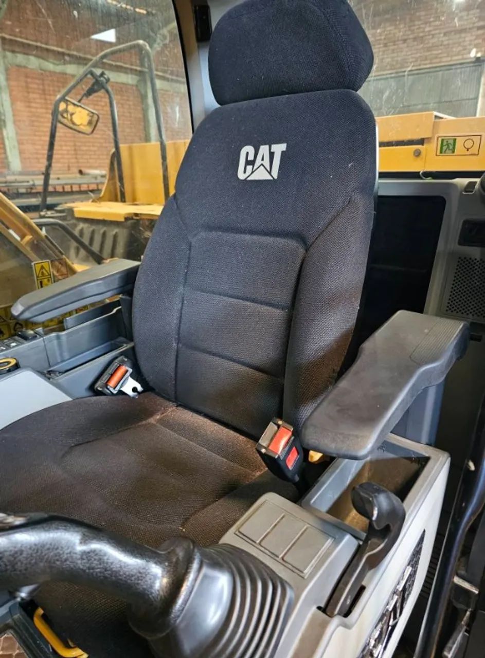 Escavadeira Cat 320 ano 2022 - Foto 3