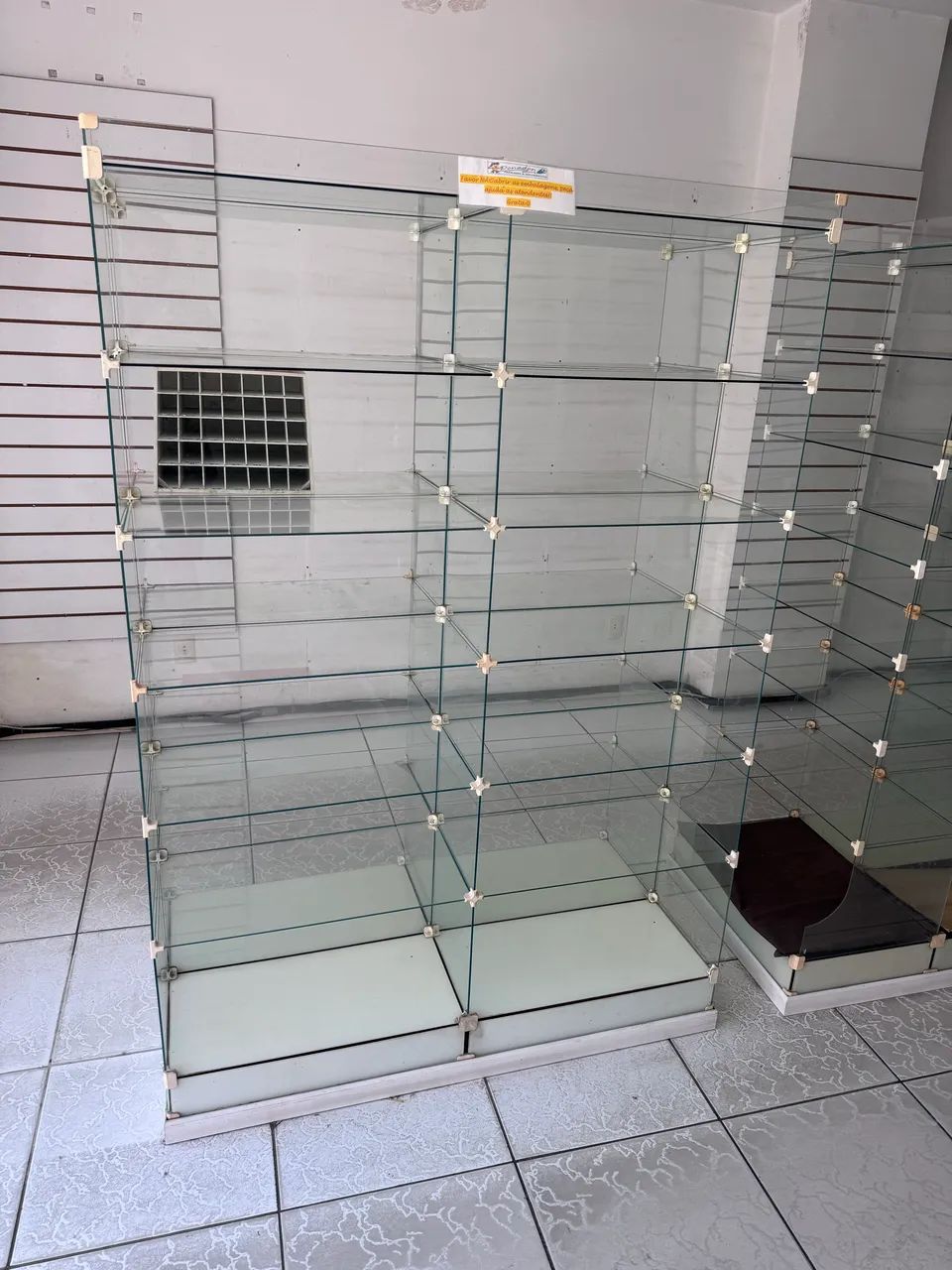 BALCÃO E EXPOSITOR - Foto 2