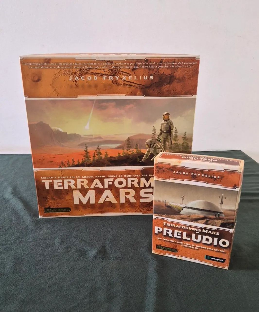 Terraforming Mars - Jogo de Tabuleiro (Insert + Expansão)