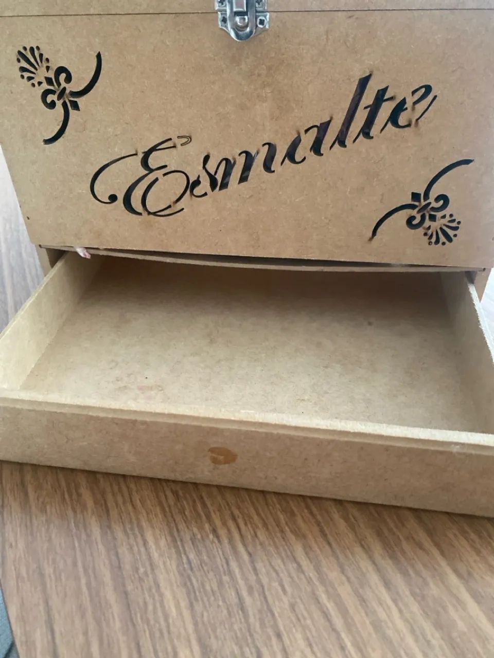 Esmalteira - Foto 2