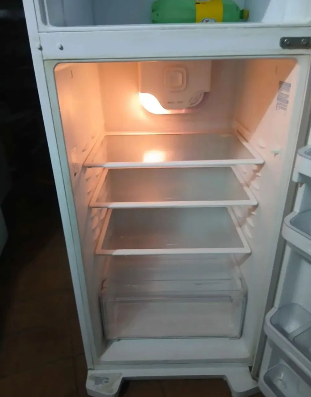 Geladeira duplex Electrolux, funcionando perfeitamente  - Foto 4