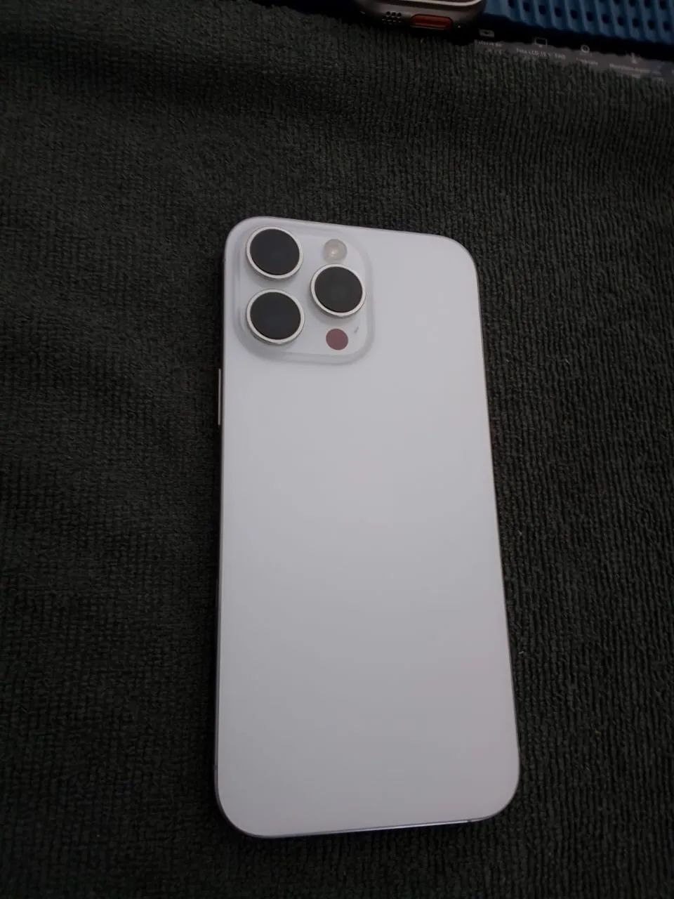 IPHONE 16 pro max - Foto 2