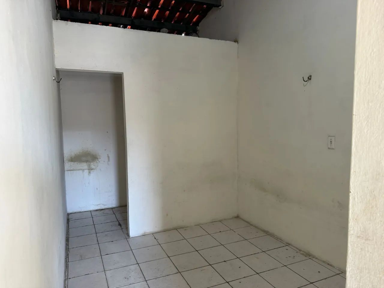Alugo imóvel próximo shopping jóquei  - Foto 4
