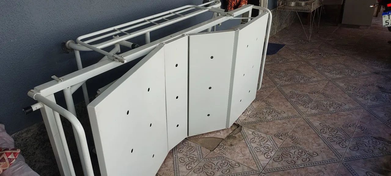 Vende-se cama hospitalar 
