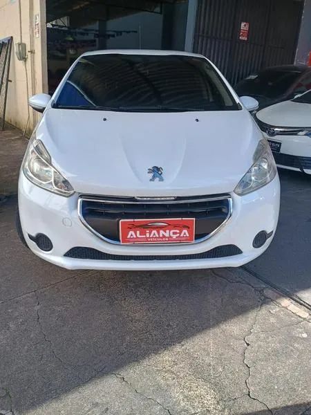 Peugeot 208 2014
