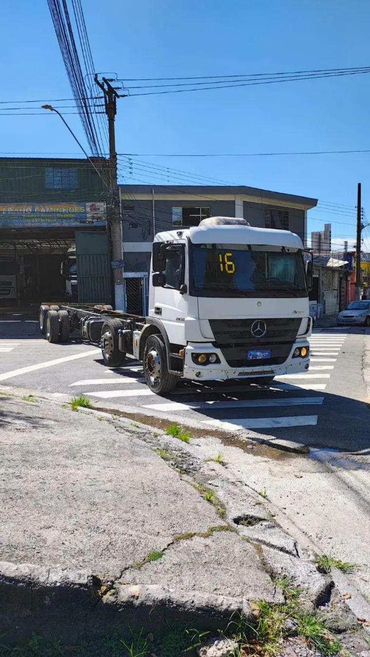 Atego 2430 bitruck 2016 automático  - Foto 2