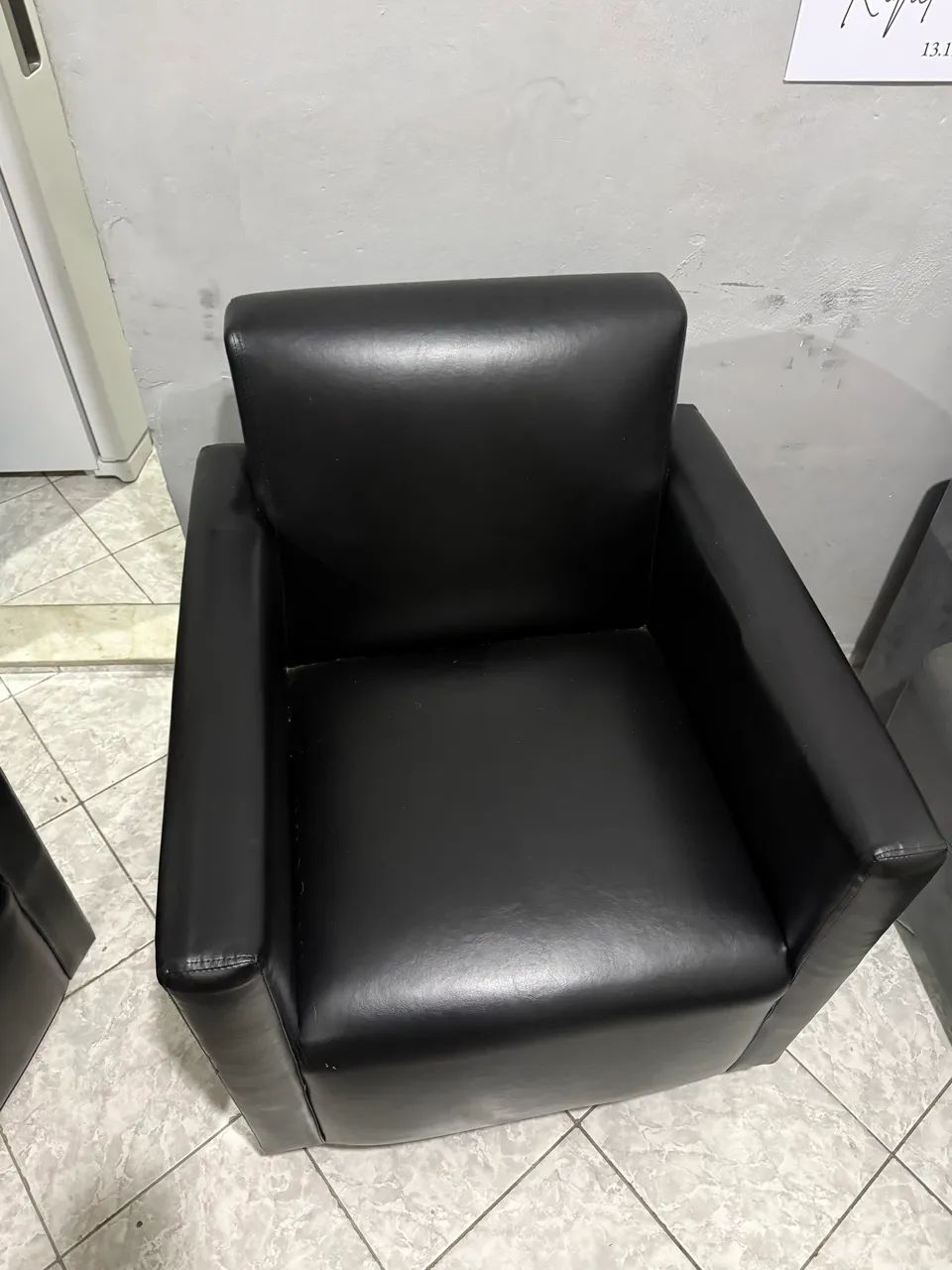 Poltrona preta  - Foto 4