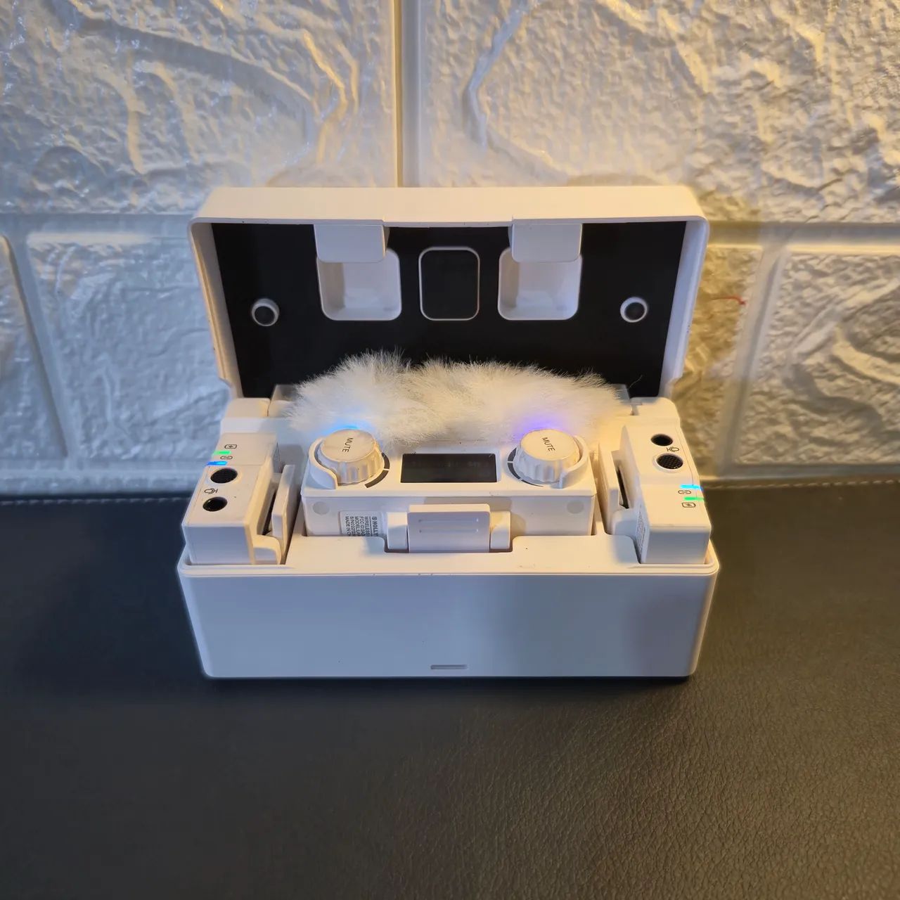 Microfone de Lapela Hollyland Lark150 Branco - Foto 4