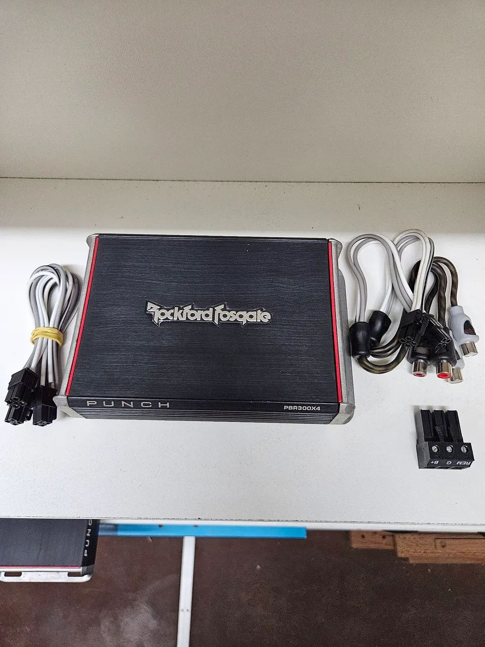 Rockford Fosgate PUNCH PBR300X4 アンプ Amplificador Rockford Fosgate pbr300x4 - Aparelhos de Som - Boa